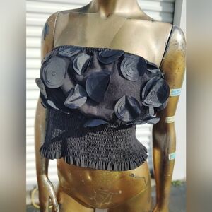 Source Unknown Black Strapless Top with Textured Accents